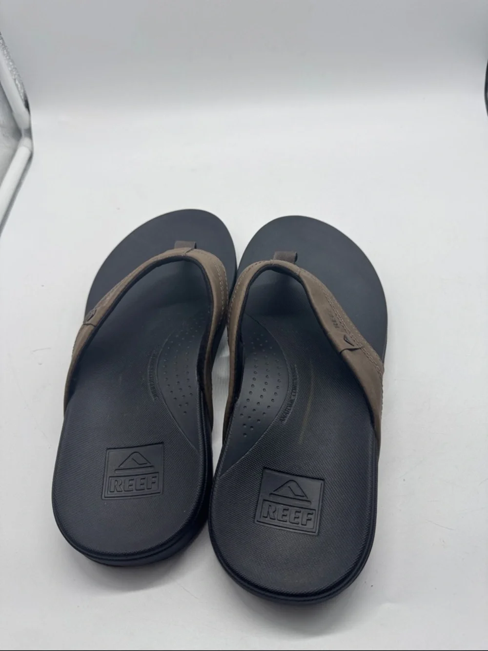 Reef Men’s Cushion‎ Spring Brown Flip Flops Size 9
